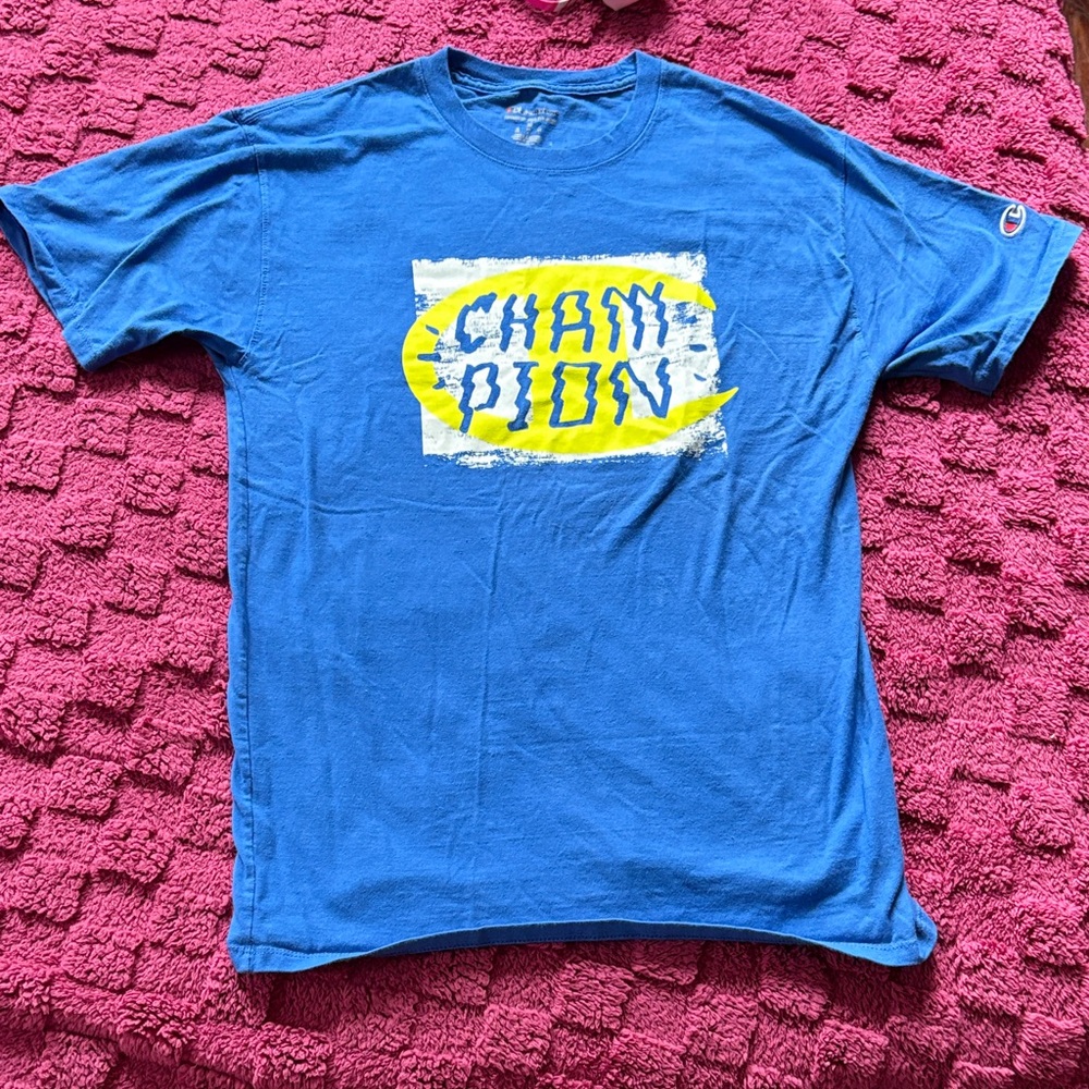 Champion TSHIRT Men’s Size Medium